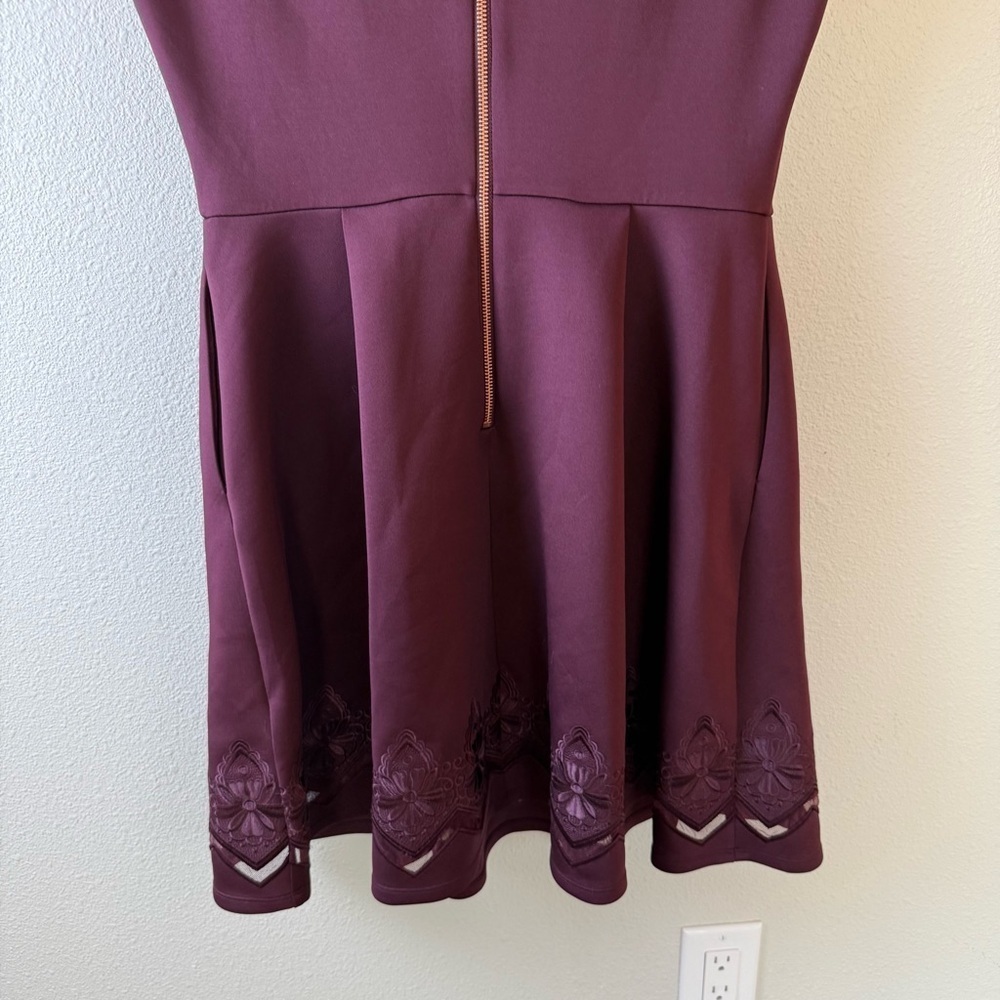 Ted Baker Embroidered Cheskka Dress Burgundy Party Cocktail Women’s Size 10 - Picture 12 of 14